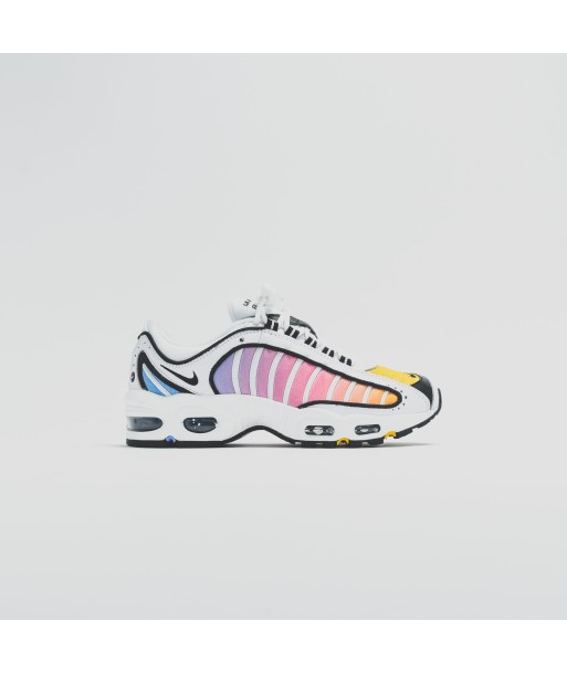 Nike WMNS Air Max Tailwind IV - White / Black / University Blue / Psychic Pink soldes