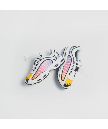 Nike WMNS Air Max Tailwind IV - White / Black / University Blue / Psychic Pink soldes