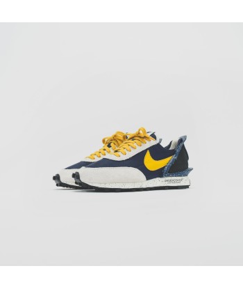 Nike x Undercover WMNS Daybreak - Obsidian / Gold Dart / Sail prix pour 