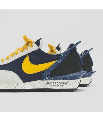 Nike x Undercover WMNS Daybreak - Obsidian / Gold Dart / Sail prix pour 