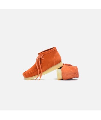 Clarks Wallabee Boot - Burnt Orange Suede de la marque