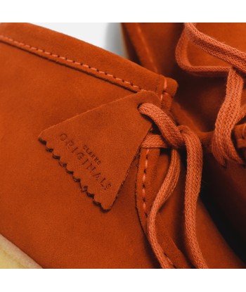 Clarks Wallabee Boot - Burnt Orange Suede de la marque