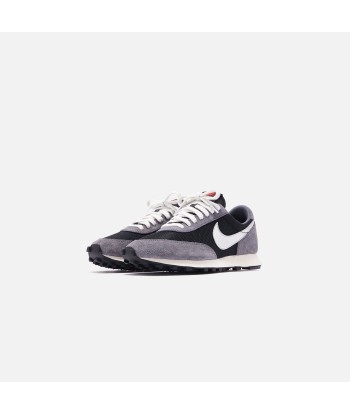 Nike Daybreak SP - Black / Metallic Silver / Dark Grey d'Europe débarque