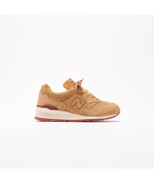 New Balance x Red Wing M997 - Hawthorne / Muleskinner brillant des détails fins