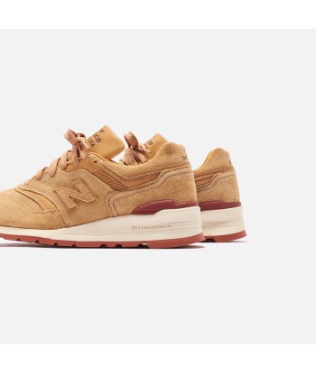 New Balance x Red Wing M997 - Hawthorne / Muleskinner brillant des détails fins