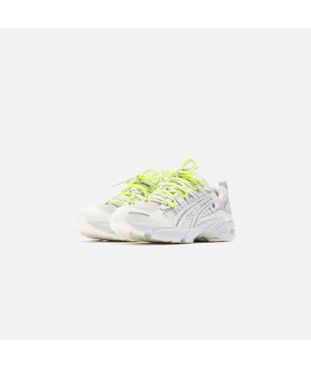 Asics x Chemist Creations Gel-Kayano 5 OG - Cream / Feather Grey de la marque