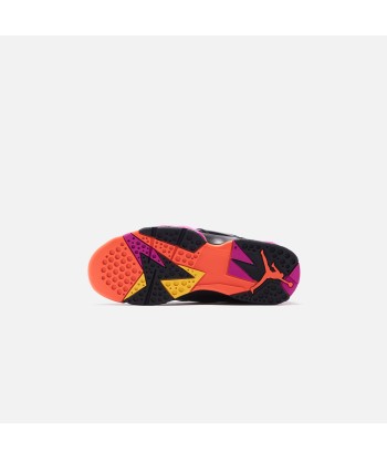 Nike WMNS Air Jordan 7 Retro - Black / Bright Crimson / Anthracite rembourrage situé sous