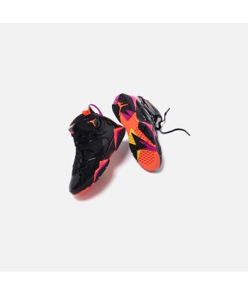 Nike WMNS Air Jordan 7 Retro - Black / Bright Crimson / Anthracite rembourrage situé sous