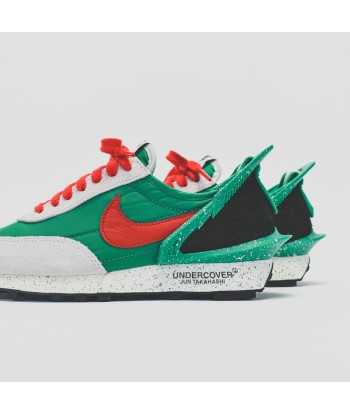 Nike x Undercover WMNS Daybreak - Lucky Green / University Red prix