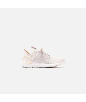 adidas Consortium x Universal Works UltraBOOST 19 - Winter White / Bone White / Glacier ouvre sa boutique