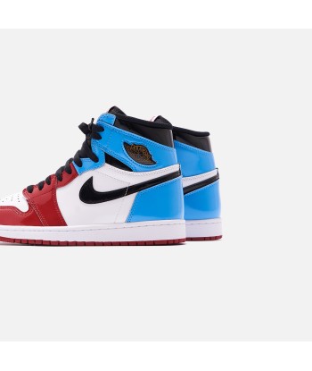 Nike Air Jordan 1 Retro High OG Fearless - White / Black / University Blue / Varsity Red Venez découvrir notre 