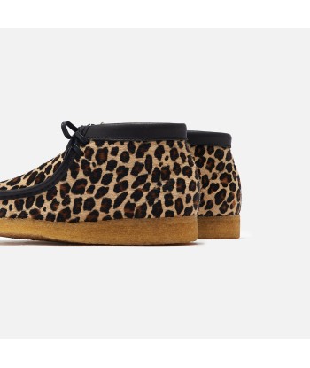 Clarks Wallabee Boot - Leopard Print 50% de réduction en Octobre 2024