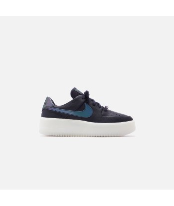 Nike WMNS Air Force 1 Sage Low LX - Oil Grey / Blank White le des métaux précieux