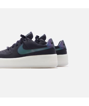 Nike WMNS Air Force 1 Sage Low LX - Oil Grey / Blank White le des métaux précieux