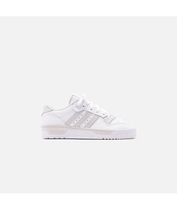 adidas Rivalry Low - White / Grey l'évolution des habitudes 