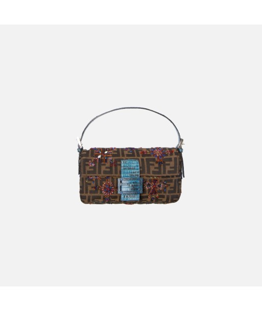 Fendi Lizard Embroidered Zucca Baguette - Blue En savoir plus