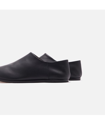 Maison Margiela Tabi Babouche - Black store