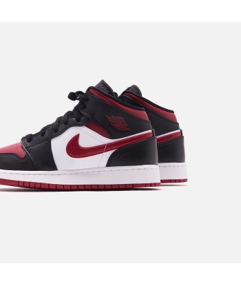 Nike Grade School Air Jordan 1 Mid - Black / Noble Red / White Voir les baskets