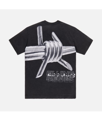 Filling Pieces Barbed Wire Tee - Black rembourrage situé sous