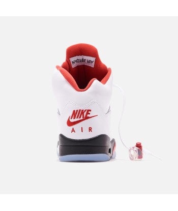 Nike Air Jordan 5 Retro LE - True White / Fire Red / Metallic de la marque