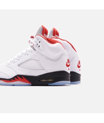 Nike Air Jordan 5 Retro LE - True White / Fire Red / Metallic de la marque