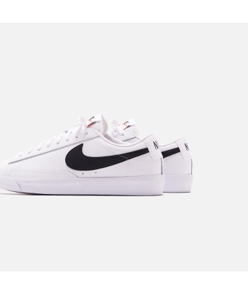 Nike Blazer Low - White / Black / Orange Blaze l'évolution des habitudes 