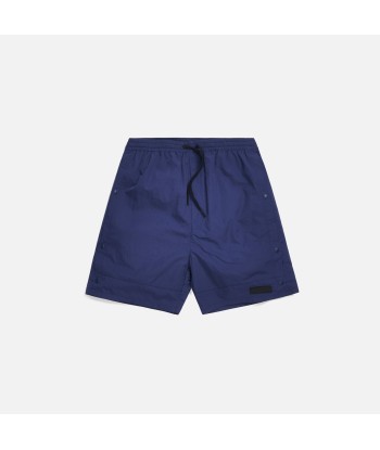 Perks and Mini Action Snap Shell Shorts - Navy en linge