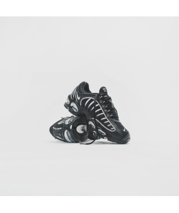 Nike Air Max Tailwind IV - Black / White / Metallic Silver de technologie