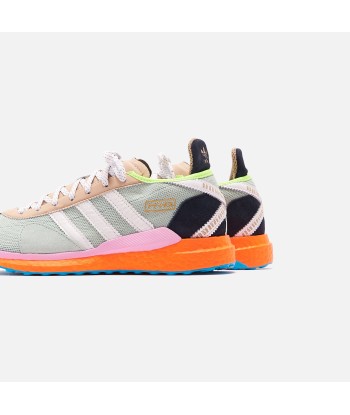 adidas Consortium x Pharrell x NIGO Tokio Solar HU - Green Tint / White / Pale Nude du meilleur 