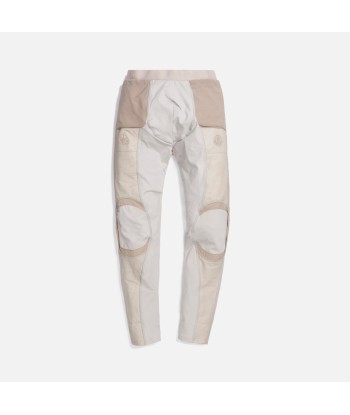 6 Moncler x 1017 Alyx 9SM Patchwork Pocket Leggings - Camel ouvre sa boutique