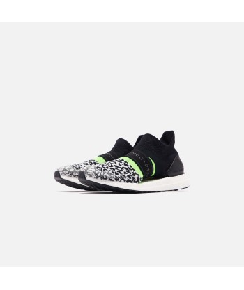 adidas by Stella McCartney WMNS UltraBoost X 3.D. - Black / White / Core White / Solar Green une grave pollution 