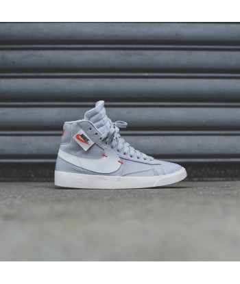 Nike WMNS Blazer Mid Rebel - Wolf Grey / Pure Platinum les ctes